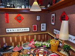 -巴卤社老火锅(财富店)