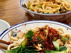 油泼面-老白家面馆(测绘东路总店)