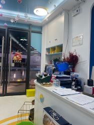 -鲸鱼堡亲子恒温泳池游泳俱乐部(彰泰天街店)