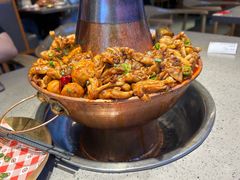 -老佛爷铜炉蛙锅(东门老街店)