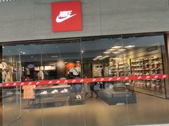 -耐克(恒隆广场店)