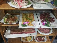 -牛味道炭火烤肉(湖前总店)