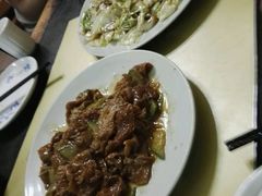 笃面筋和酱爆洋白菜-清真宏玉祥黄门脸餐厅(华荫东里店)
