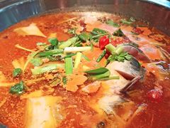 -野山舂·贵州现舂酸汤火锅(鸿通城店)