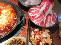 -赵美丽·重庆社区火锅·直营店(火车东站·中豪国际店)
