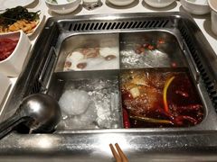 -海底捞火锅(凯德广场店)