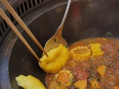 -铁锅年代•现炒地锅鸡(仪凤南路店)