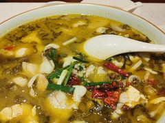 -江城小馆陕南妈妈菜·全球旅行餐厅(钟楼店)