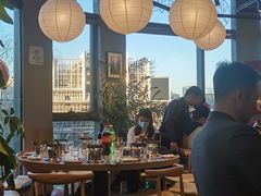 大堂-日进一片海.生腌海鲜火锅.宵夜烧烤(三里屯总店)