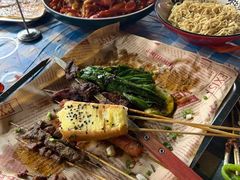 -老街烧烤大排档·地道湖北菜·龙虾馆(汉口火车站店)