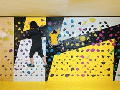 -问山MountQuest攀岩馆