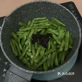 浓郁甘香的橄榄菜炒四季豆