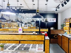 -罗伯特眼镜·蔡司官方授权(罗湖国贸店)