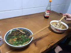 -矮子粉店1985·长沙米粉(湘春路店)