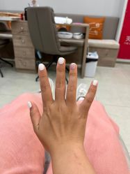 -进巍美甲美睫店