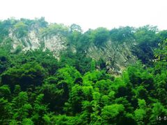 -华蓥山天意谷景区