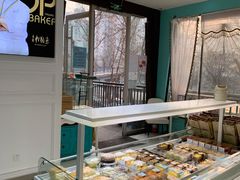 面包甜点陈列柜-PUFFRING帕芙琳(延兴门店)