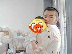 -乐禧母婴全自营月嫂(宝山店)