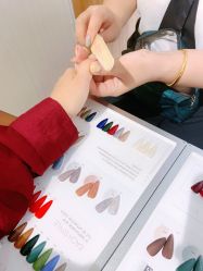 -纤纤玉手美甲美睫美容