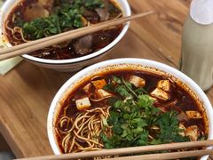 -正宗襄阳一桥陈家牛肉面