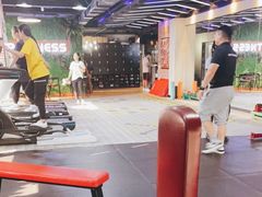 -UP健身私教馆(海岸城店)
