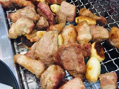 -肉甲韩国木炭烤肉(新壹街1店)