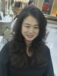 -虫二·专注健康烫染沙龙