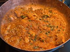 铜锅油焖鸡-Ameigo梅果·云贵川bistro(长宁来福士店)