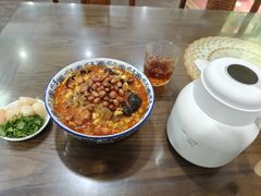 -一间楼牛羊肉泡馍馆(东一路店)