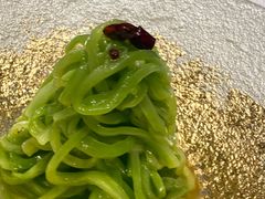 炝拌青笋丝-粤珍轩·家宴·广式茶点(新城广场店)