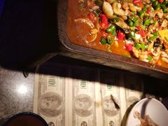 -蛙来哒(华隆步步高店)
