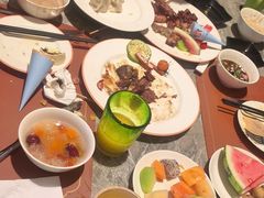 -松咖啡自助餐厅·松北香格里拉