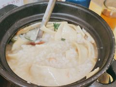 -官塘陈记鱼生·潮汕砂锅粥·牛肉火锅(潮枫路总店)