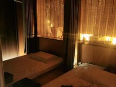 -泰·菩提树下[泰式按摩x精油SPAx肩颈头疗](新景店)