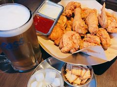 -BHC炸鸡(明洞总店)