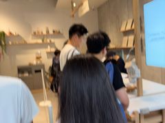 -喜茶(上海打浦桥日月光gelato lab+店)