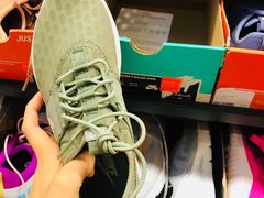 -上品折扣(回龙观店)