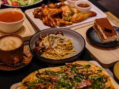 -Common Table · Brunch & Coffee