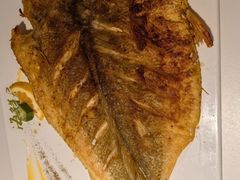 -赶海部落海鲜城(海阳路店)