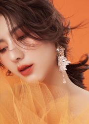 -小乐化妆美甲半永久培训学校