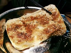 咸大饼-弄堂咪道-饭香·面香·馄饨香(钦州北路田尚坊店)