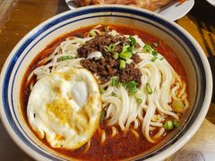 招牌传统麻辣面-聚合鑫东北熏酱熟食麻辣面(长阳店)