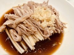 蒜泥白菜拌肚丝-老吉士酒家(天平路店)