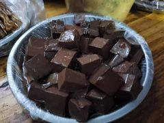 -梁老三麻辣鸡头总店