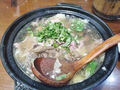 -谢老五跷脚牛肉·非遗传承店