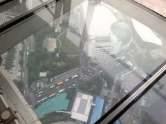 悬空观光廊-东方明珠广播电视塔
