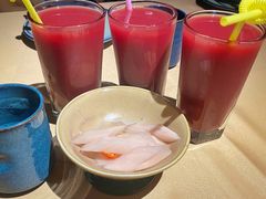 冰鲜杨梅汁-山石榴·贵州菜(丰盛里店)