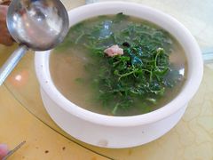 鲫鱼簕菜汤-东兴黄鳝饭店(江洲店)
