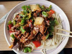 -歹歹的加个面过油肉拌面