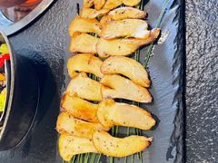 -菌自由丨野生菌火锅特色庭院餐厅(丽江古城店)